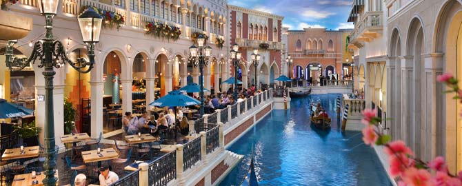 Grand Canal Shoppes, Las Vegas Shopping